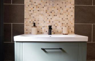 Emirates House, Luxe 5 Bed, with King sized Beds, next to Aiport & NEC, JLR 5 mins - Foto 12