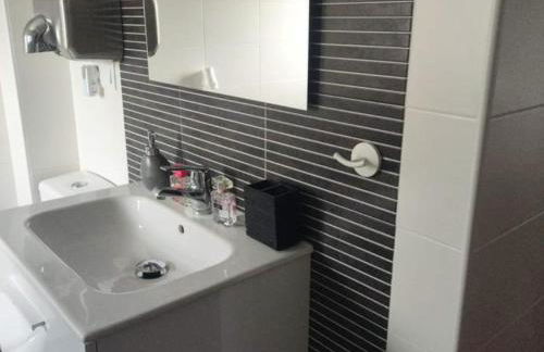 Nuevo! Apartamento con garaje - Foto 19