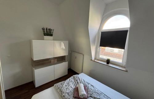 Siegburg Zentrum, moderne Wohnung plus Maisonette, Parkplatz inklusive - Foto 11