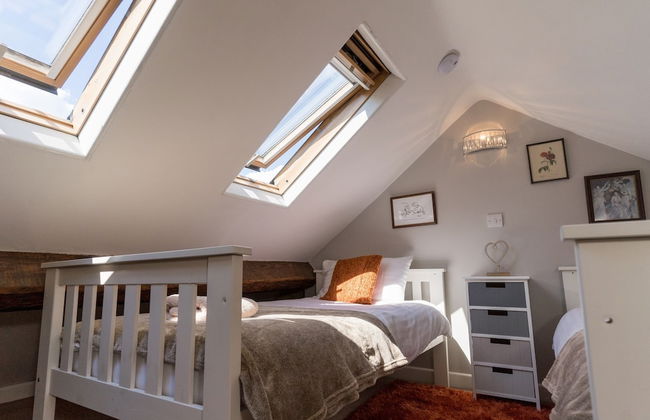 Stunning 2 Bed Cottage in Fordwells - Foto 7