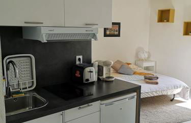 L6 - Green and premium flat close Paris - WIFI & NETFLIX - Foto 11