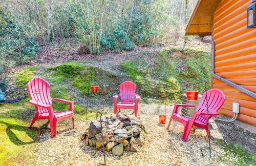 Scenic Marble Cabin with Fire Pit! - Foto 24