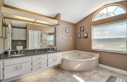 Micanopy Lake Retreat 3 Bedroom Home by RedAwning - Foto 48