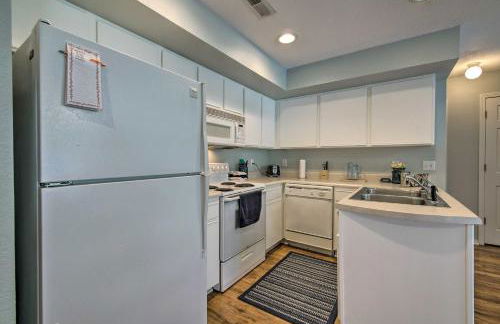 Bright Ozarks Condo with Balcony and Lake Views! - Foto 9