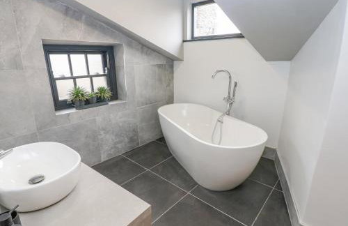 4 Castle Terrace - Photo 25