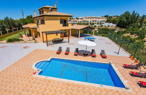 Villa Nincha - Heated Pool - Free wi-fi - Air Con - Foto 1