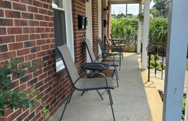 Downtown Willoughby Historic District Gem #2 - Photo 23