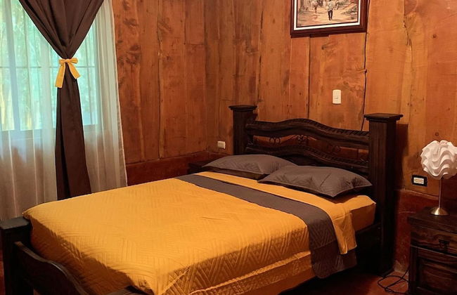 Cabañas Lunas del Poas - Foto 2