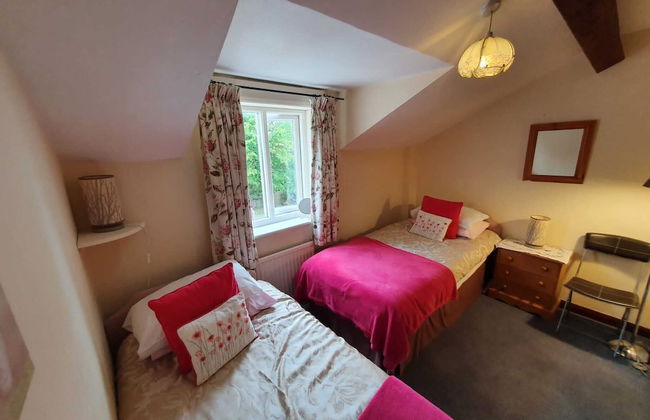 Martin Lane Farm Holiday Cottages - Photo 4