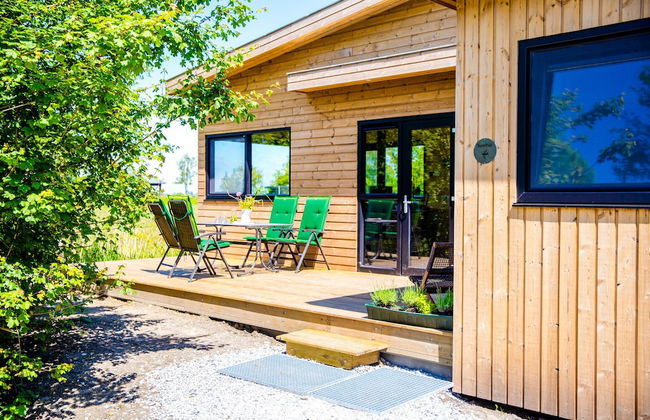 Waterlodge Sweltsje in Nes - Foto 19