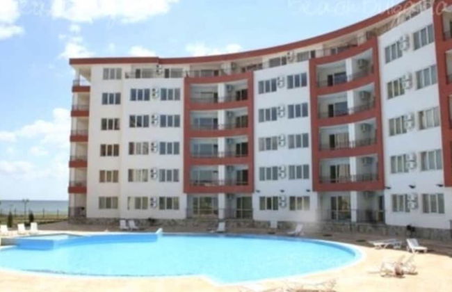 Seaside Studio Apartment in Ravda - Photo 11