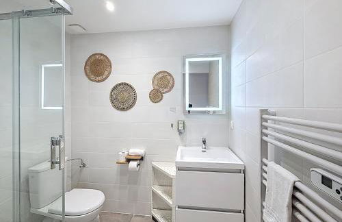 Studio - Terracotta - Netflix - Foto 10