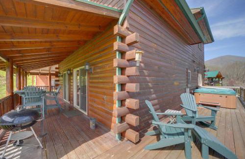 Maggie Valley Cabin with Private Hot Tub and Game Room - Foto 32