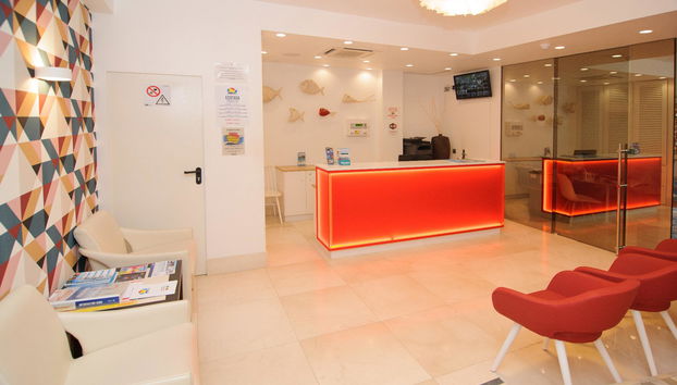 Poniente Playa Aparthotel - Photo 3