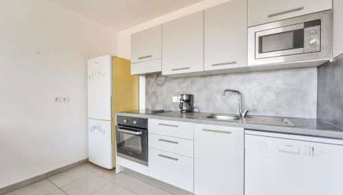 Lovely 1BR with garden, private parking & Sea View - Foto 4