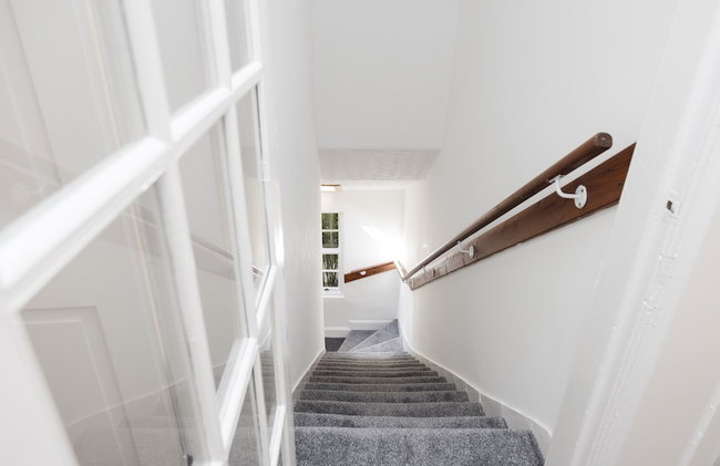 JOIVY Beautiful 2-Br Mews Home, Near Princes Street - Foto 28