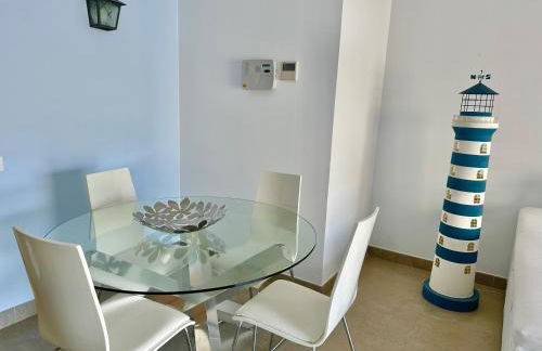 NEW! Apartamento con 2 piscinas, parque infantil, a 1 min de la playa - Foto 24