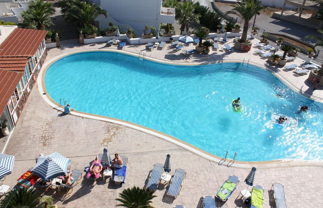 Coliseum Studios & Apartments - Foto 17