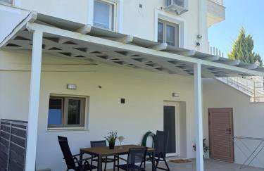 KTENA RESIDENCE-Ktena Accomodation - Photo 3