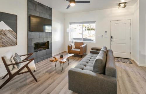 FLG Retreat - Modern Home with Mountain Views - Foto 3