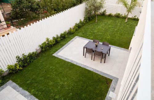 Arricàmpati Apartments Villa & Bringo Car Rental - Foto 14