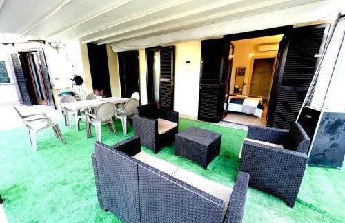 House of Mola - Photo 8