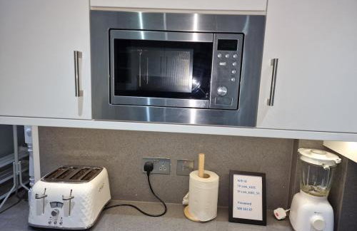 NightRest Homes Smart TV In Each Room - Parking - Hemel Hempstead - Foto 22