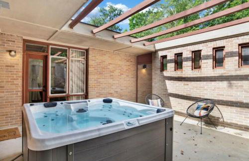Midcentury Modern - Pool & Hot tub - Retro Retreat - Foto 21