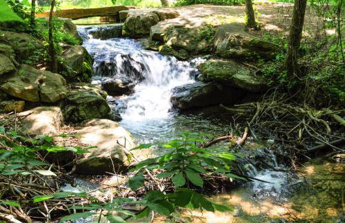 Cozy Oklahoma Retreat with Patio, Fire Pit and Grill! - Foto 27