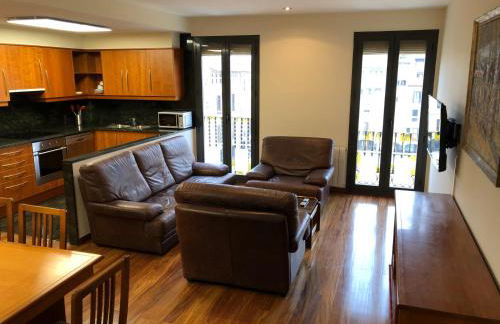 Apartaments Vicus 2 con vistas a la Plaza Mayor de Vic - Photo 18