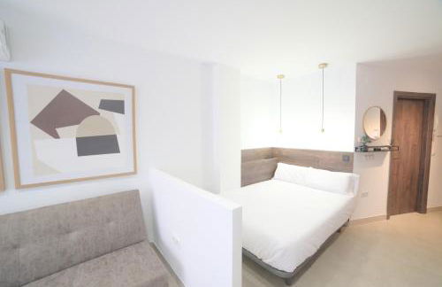 Estudio Playa & Centro - Piscina y Todo a Pie - Foto 7