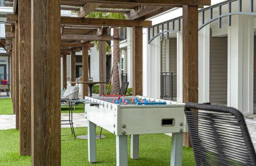 Peaceful 2BR by the Bay Pool and Coastal Vibes - Foto 50