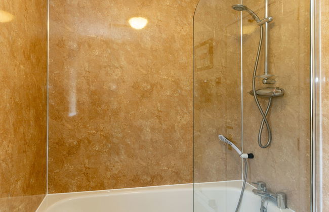 Falcon Lodge - Foto 17