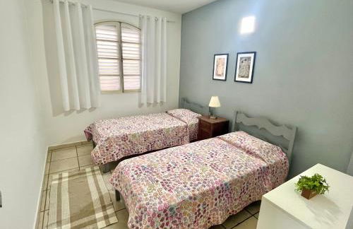 Apartamentos até 6 pessoas - 3 quartos com suíte e garagem, completo - Photo 6