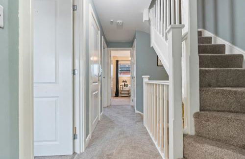 Spacious 4-Bed Home Near Cribbs & Bristol - Foto 24