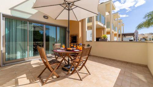 Villa Colina - A1 by HelloVacations - Foto 2