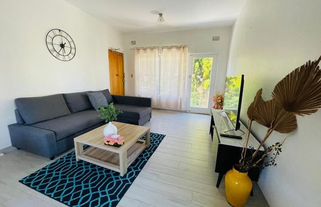 Lotus Stay Manly - Apartment 29A - Photo 5