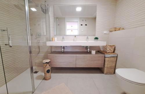 Lovely Oasis Paraiso - Premium 100 mts to the sea - Foto 26