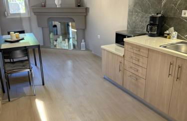 FlyHome Apartments near the Airport - Photo 17