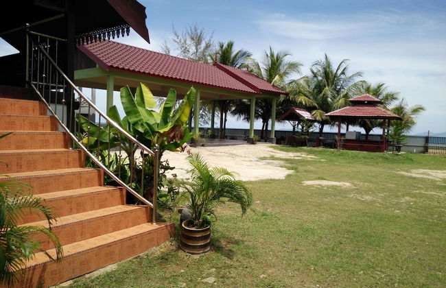 Bayu Beach Penarek - Foto 18