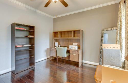 Pet-Friendly Home with Patio and Yard in Rosharon - Foto 10