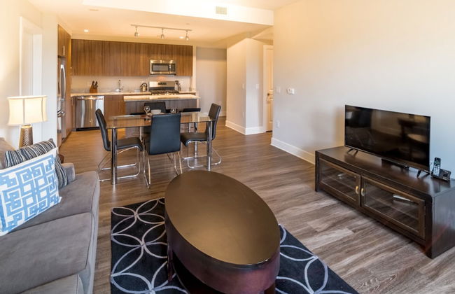 Bluebird Suites near Pentagon - Photo 56