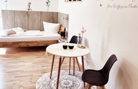 Ela's Appartementhaus - Foto 1