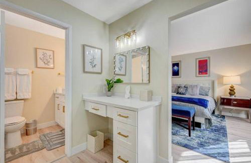 New Poolside Paradise in Vegas with BBQ and Games - Foto 34