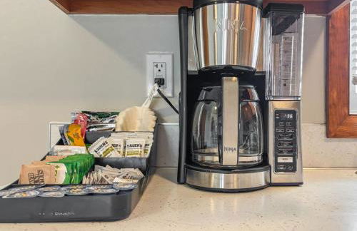 1 Block To Lambeau 3 BR Sleeps 6 Pet-Friendly - Foto 12