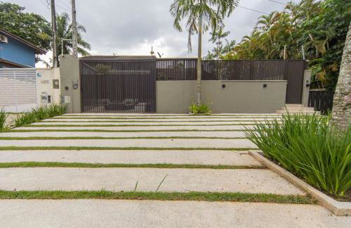 Casa com Piscina e Area Gourmet em Barra do Una - Foto 45