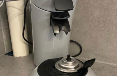 Idyllique ! Terrasse vue jardin et montagne, parking, local à vélos, à 2 pas de la plage et piscine de mai à septembre ! - Foto 17