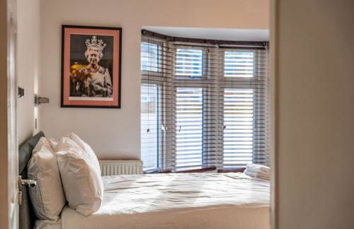 Nancy's 3 bedroom house near Heathrow Airport - Foto 48