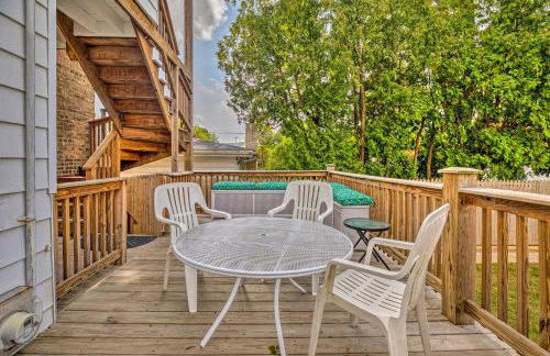 Family Apartment with Deck and Yard Near Northwestern - Foto 4