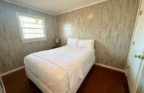 Cottage 11 Lees Ford Marina - Photo 7